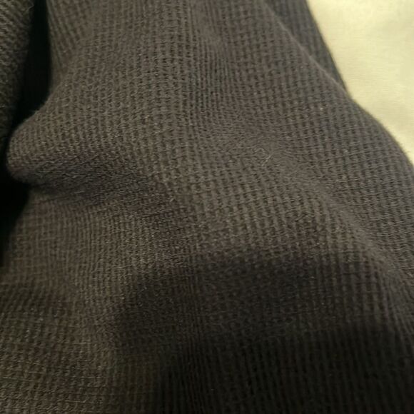 Colorstory black size L ribbed long sleeve button detail tshirt EUC runs small - Picture 6 of 12